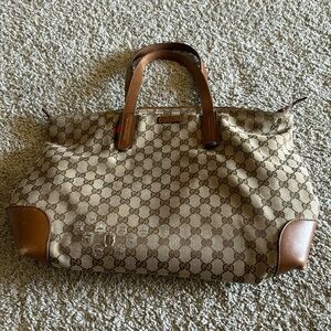 GUCCI GG MONOGRAM CANVAS TOTE BAG BEIGE